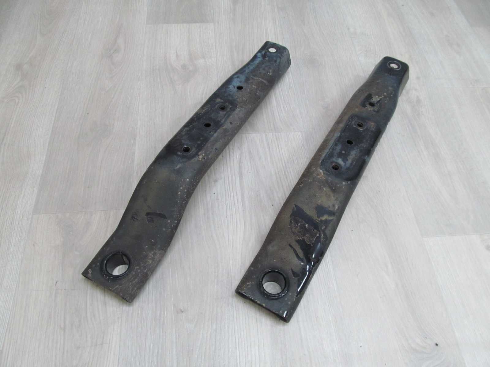 MB SPRINTER 906 CRAFTER 06-18 WSPORNIK KIEL SANEK WOZKA PRZOD 15R