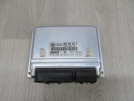 VW AUDI 1.8 KOMPUTER STEROWNIK 8D0907557S 0261204183