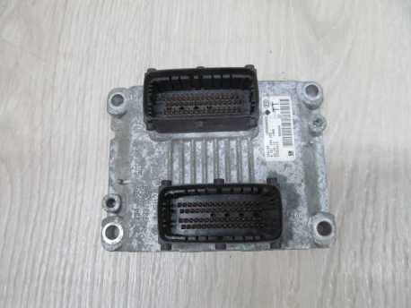 OPEL 1.4 16V KOMPUTER STEROWNIK 55353613 TT 0261208255