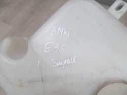 BMW E36 COMPACT ZBIORNIK PLYNU SPRYSKIWACZY TYL POMPKA