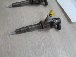 MITSUBISHI CANTER FUSO 4.7D 06-14 WTRYSK WTRYSKIWACZ 0445120072 IDEALNY TEST
