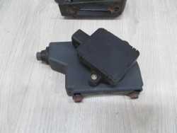 SUZUKI VITARA 2.0 16V 98-05 POTENCJOMETR GAZU 9643365680