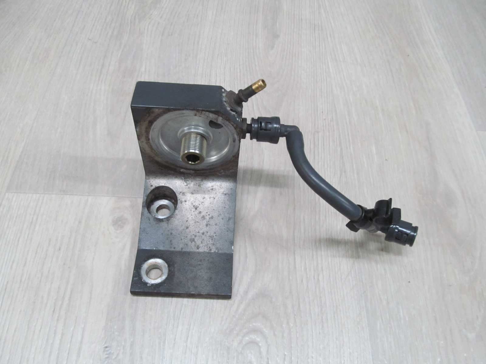 DAF LF 45 55 E5 06-14 PODSTAWA OBUDOWA FILTRA PALIWA