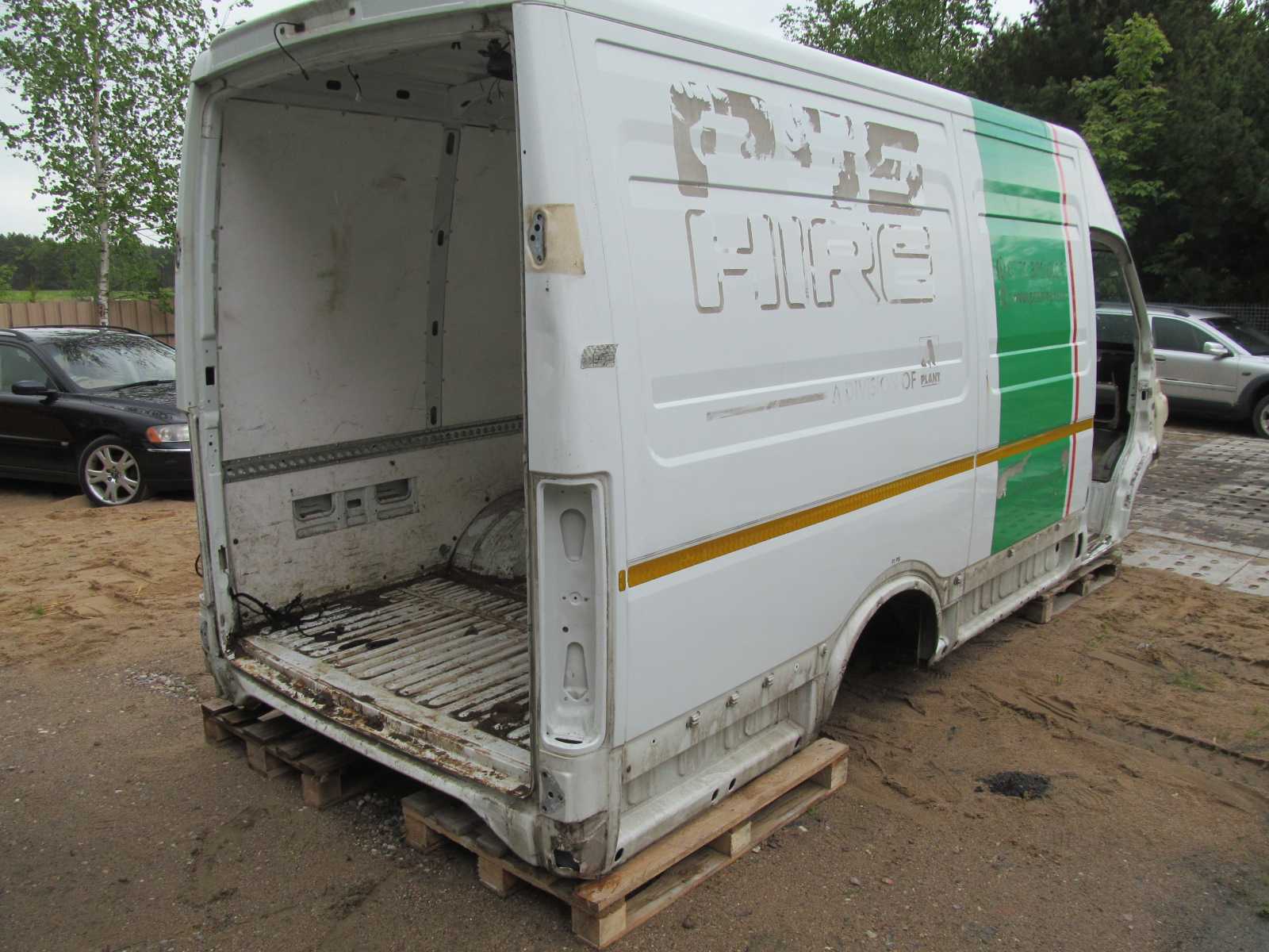 IVECO DAILY IV LIFT 35C 50C 11-14 CWIARTKA SLUPEK DACH TYL DUPA
