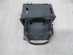 IVECO DAILY IV LIFT 11-14 UCHWYT NA KUBEK NA NAPOJ 3802683