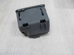 IVECO DAILY IV LIFT 11-14 UCHWYT NA KUBEK NA NAPOJ 3802683