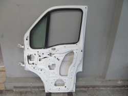 IVECO DAILY IV LIFT 06-14 DRZWI PRZOD PRAWE BIALE IDEALNE