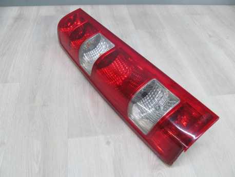 IVECO DAILY IV LIFT 06-14 LAMPA TYL LEWA 5801375413 USZKODZONA