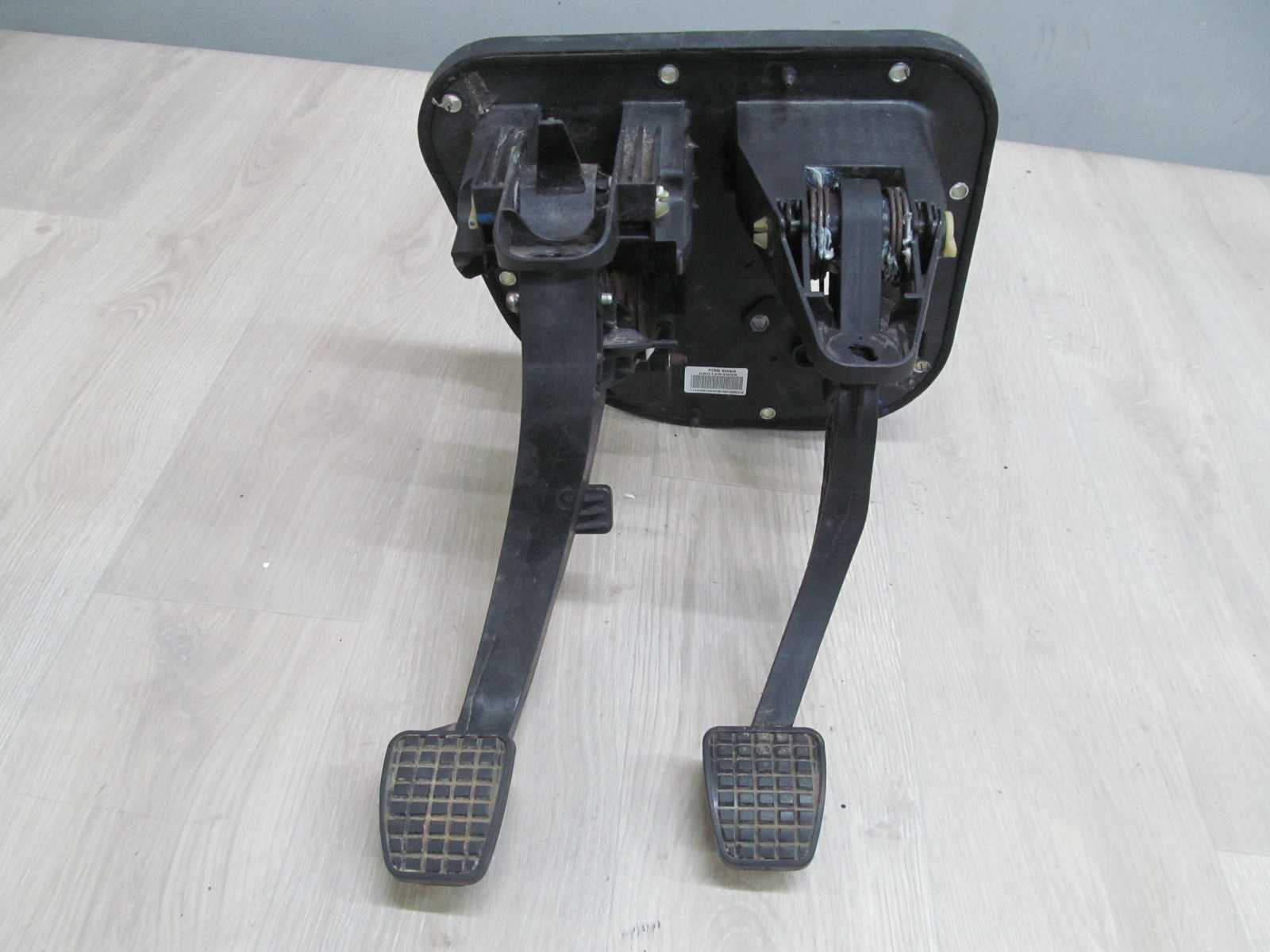 IVECO DAILY IV V LIFT 11-14 PEDALY PEDAL PEDALNICA 5801264939