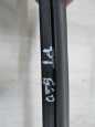 VOLVO S60 V70 LIFT 04- LISTWA USZCZELKA ZGARNIAJACA PRZYSZYBOWA DRZWI TYL PRAWA