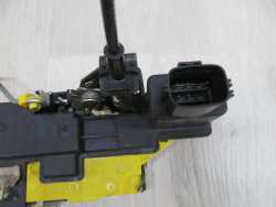VOLVO S60 V70 XC70 LIFT 04- ZAMEK DRZWI PRAWY TYL 30699757