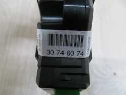 VOLVO S60 V70 XC70 00- WLACZNIK PRZELACZNIK SZYBY PRZOD 30746074