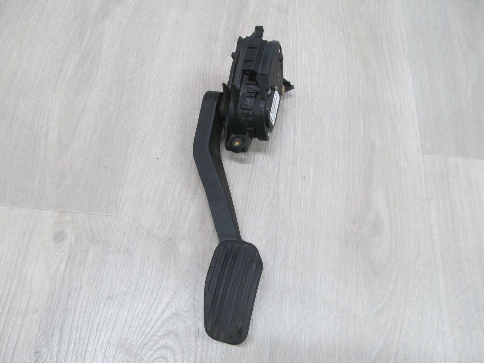 VOLVO S60 V70 XC 00-10 PEDAL POTENCJOMETR GAZU 30683515
