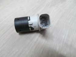 VOLVO S60 V70 XC CZUJNIK PDC PARKOWANIA TYL 30668100