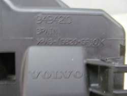 VOLVO V70 D5 2.4 SKRZYNKA BEZPIECZNIKOW 9494210