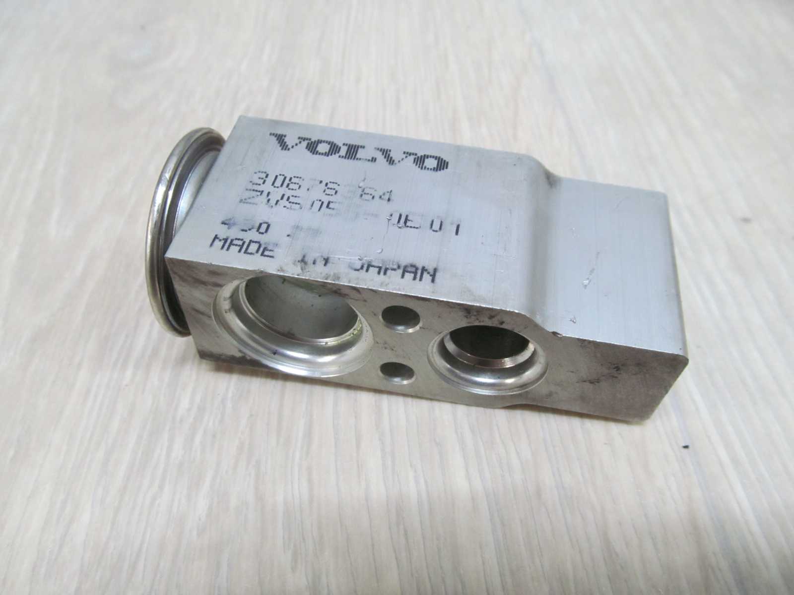 VOLVO S60 V70 XC S80 ZAWOR ROZPREZNY KLIMATYZACJI 30676364
