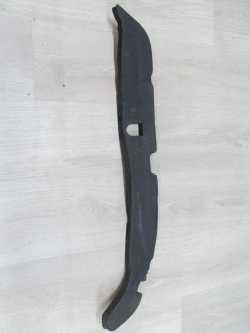 VOLVO S60 V70 00-10 OSLONA WYGLUSZENIE BLOTNIKA PRZOD PRAWA