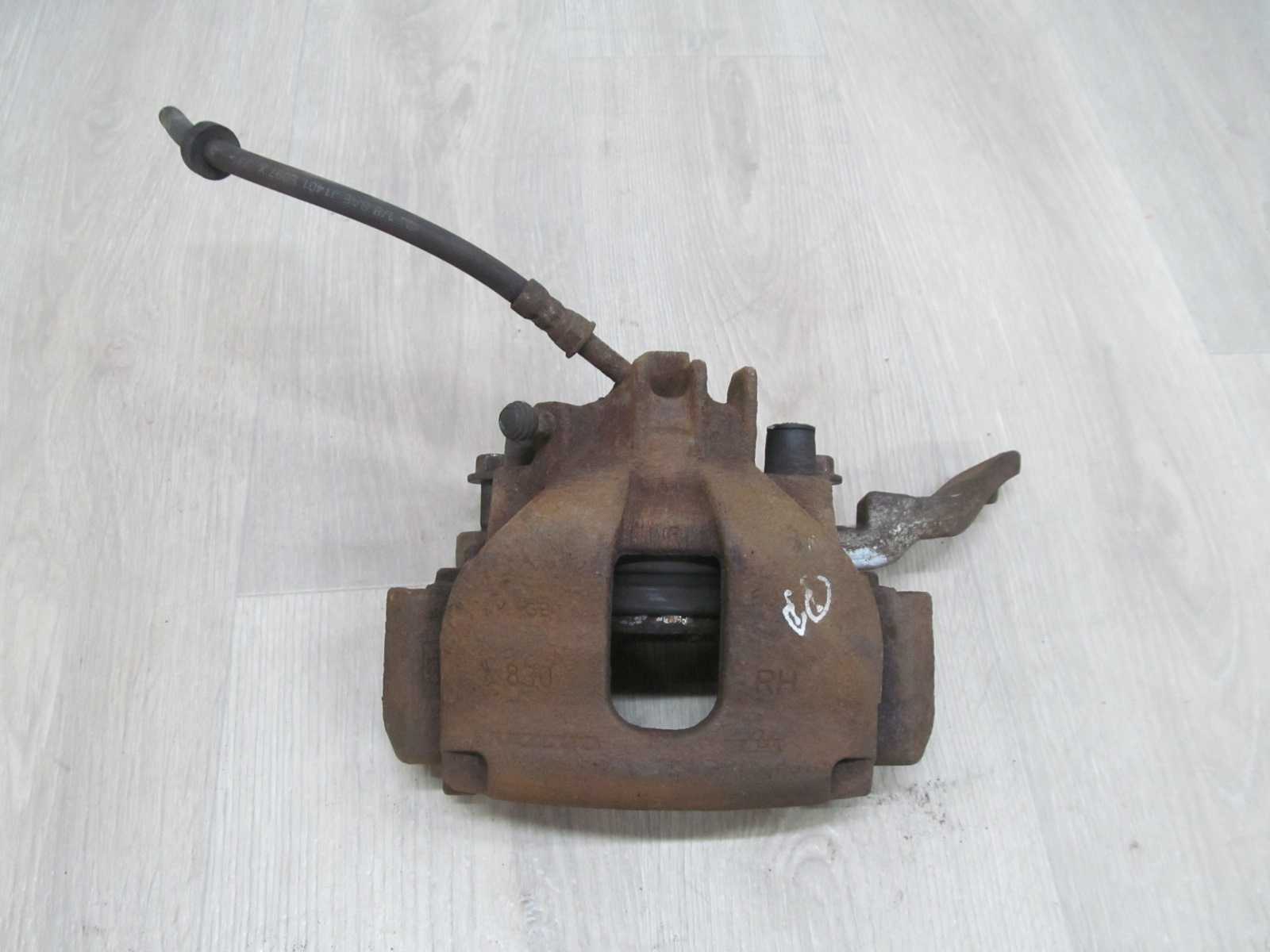 VOLVO S60 V70 00-10 ZACISK HAMULCOWY PRZOD PRAWY