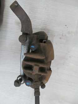 VOLVO S60 V70 00-10 ZACISK HAMULCOWY PRZOD PRAWY