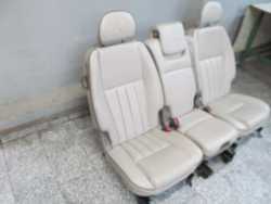 VOLVO XC90 FOTEL SIEDZENIE TYL KANAPA SKORA II RZAD BEZOWA
