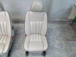 VOLVO XC90 FOTEL SIEDZENIE PRZOD SKORA TV DVD BEZOWA