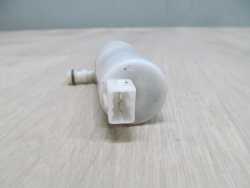 MERCEDES E W211 POMKA SPRYSKIWACZY LAMP REFLEKTOROW