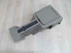 VOLVO XC90 TUNEL SRODKOWY PODLOKIETNIK III RZAD OAK 8665779 02-14