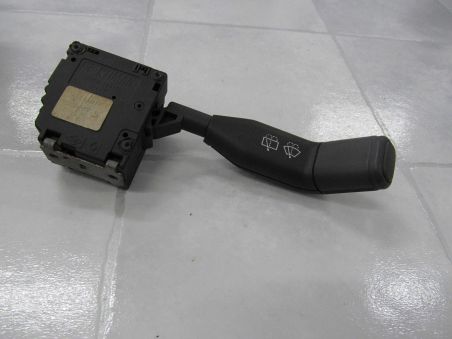 RENAULT CLIO I 90-98 MANETKA WYCIERACZEK 7700803540