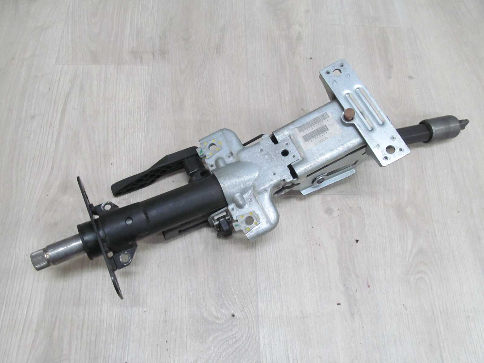 VOLVO XC90 KOLUMNA KIEROWNICZA SZTYCA KRZYZAK P30680269 02-14