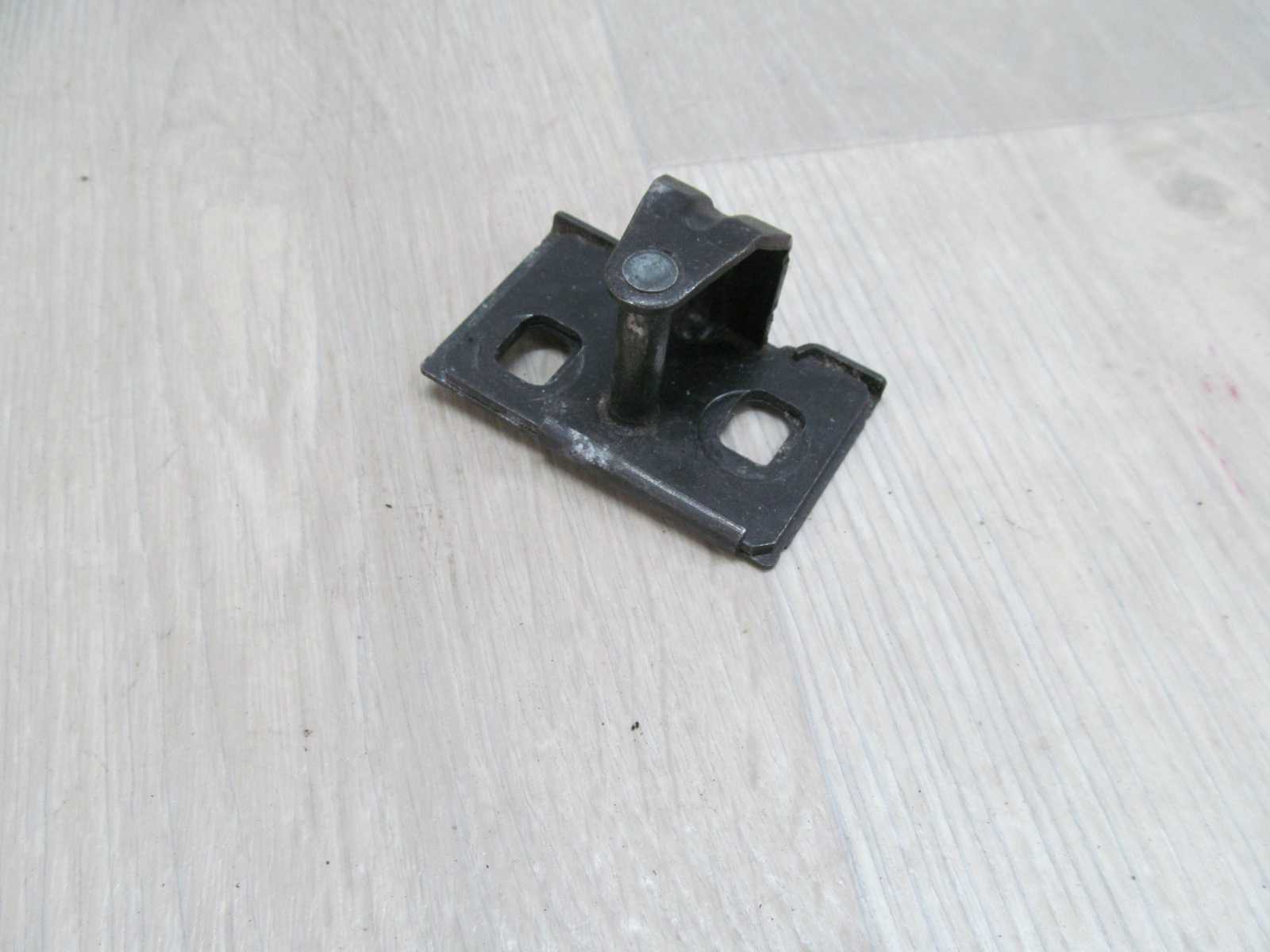 VOLVO S60 LIFT RYGIEL ZAMEK KLAPY BAGAZNIKA TYL 9483194 00-10