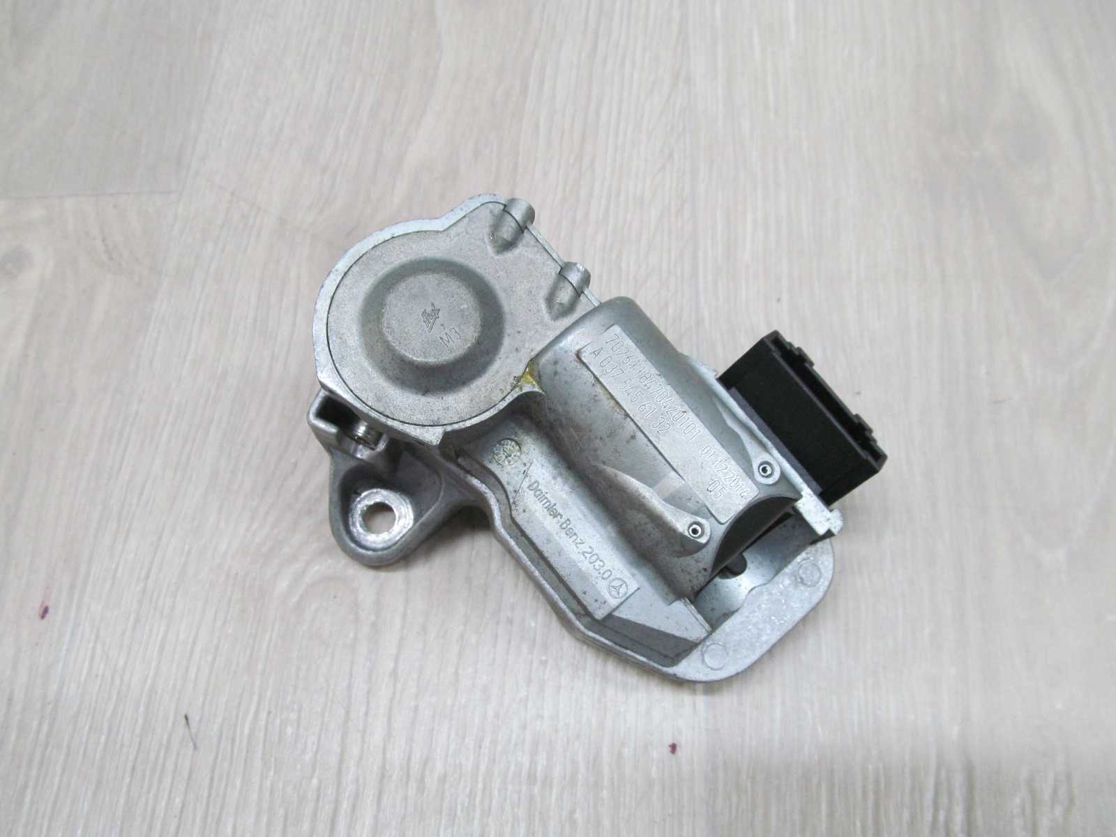 MB SPRINTER 906 LIFT VITO 06-18 RYGIEL BLOKADA STACYJKI A0375456132