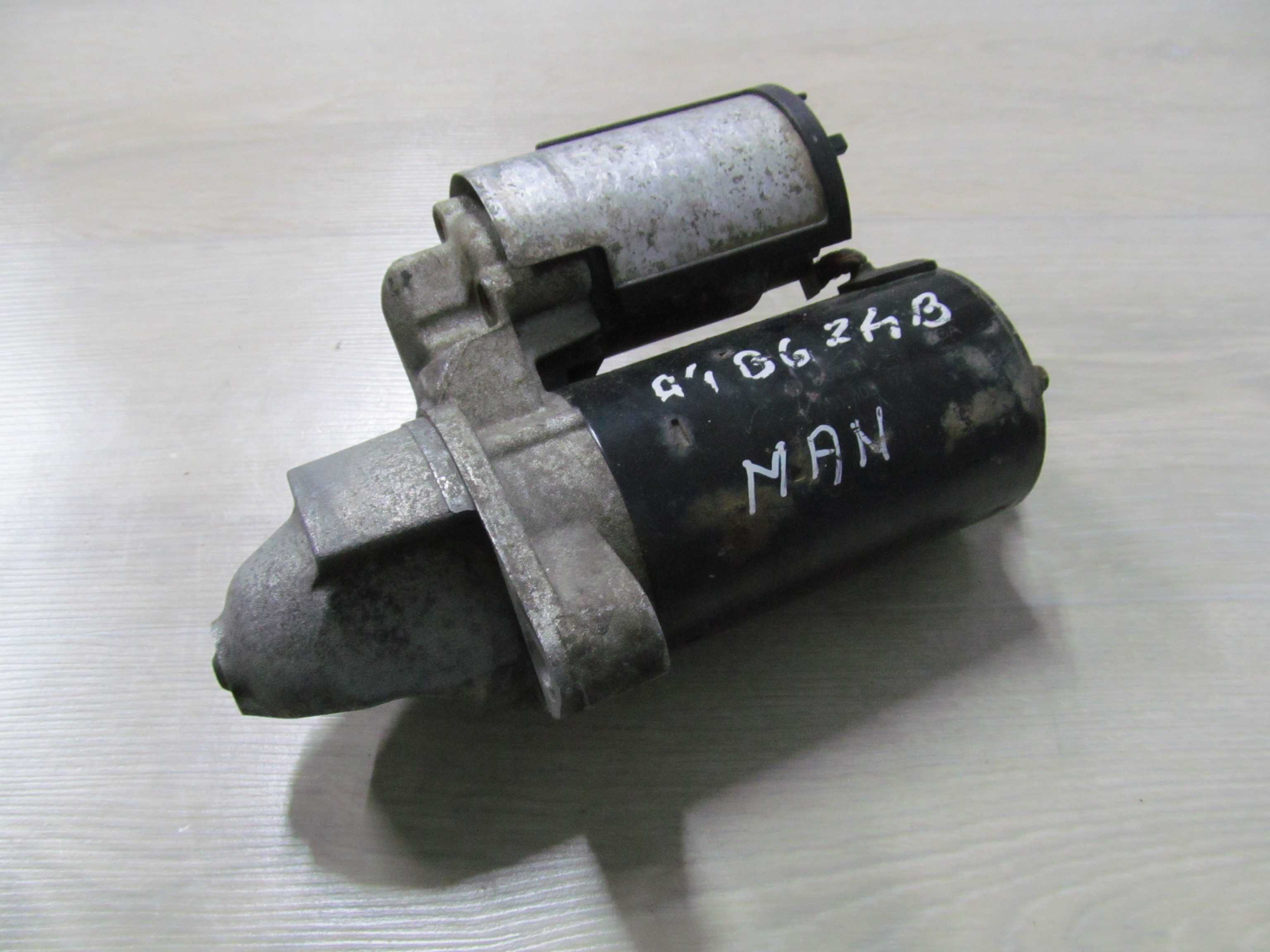 VW AUDI SKODA 2.4 2.8 ROZRUSZNIK 0001108174