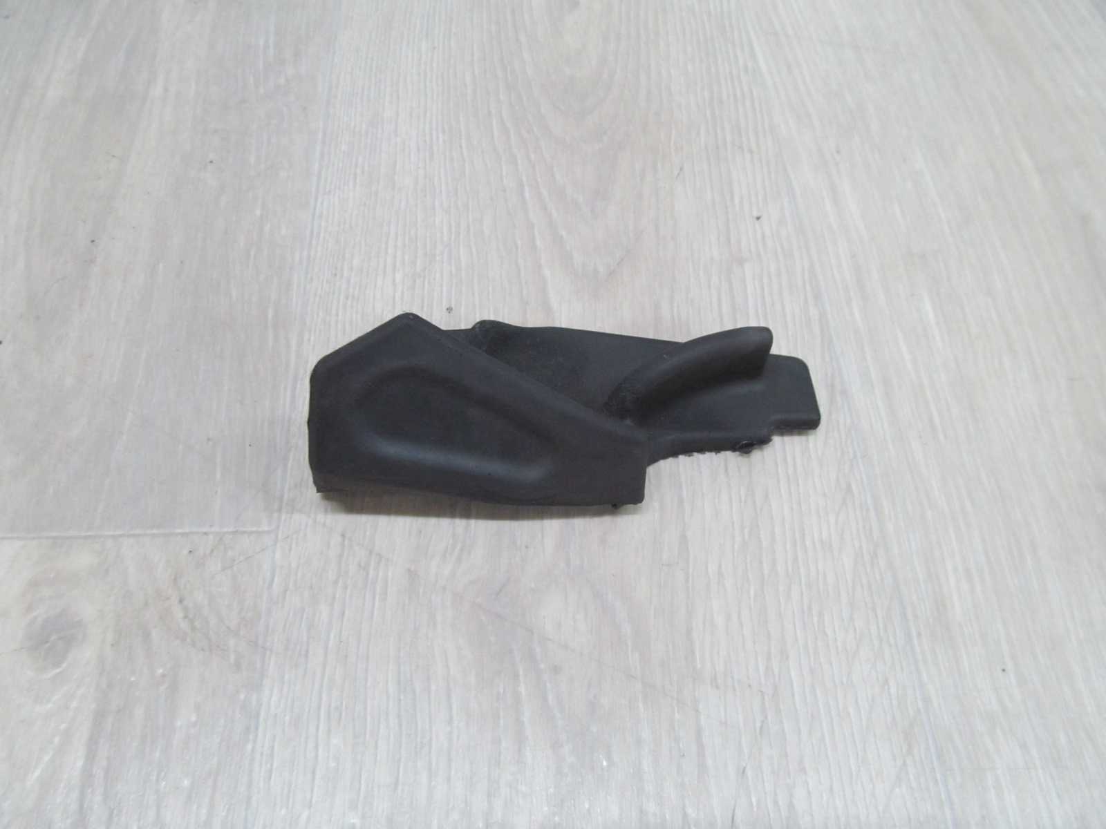 CITROEN C5 III X7 USZCZELKA PODSZYBIA MASKI PRAWA 9683034280 08-17