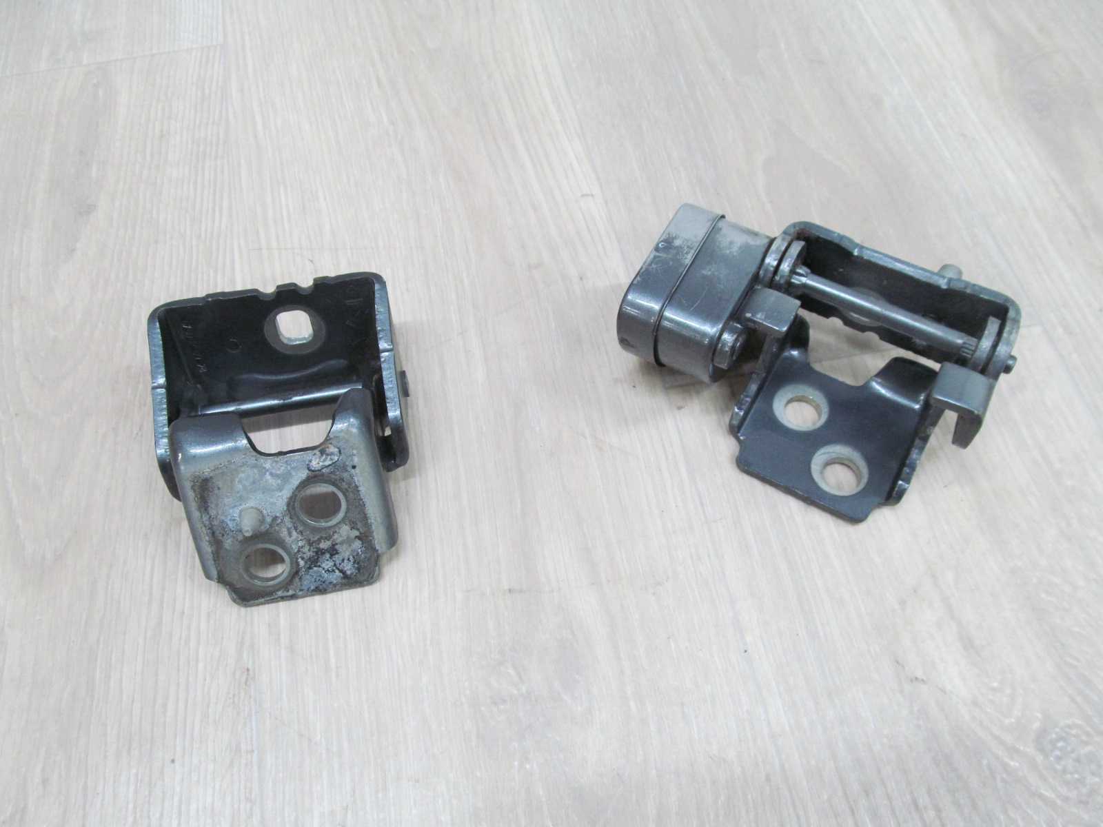 CITROEN C5 III X7 ZAWIAS DRZWI PRAWY TYL TYLNY KTHB 08-17
