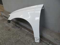 VOLVO S40 V50 04-12 BLOTNIK PRZOD LEWY 614-46