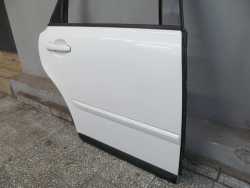 VOLVO V50 04-12 DRZWI TYL TYLNE PRAWY 614-46