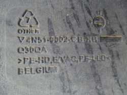 VOLVO V50 2.4i 04-12 ZBIORNIK BAK WLEW PALIWA 4N51-9002-CB