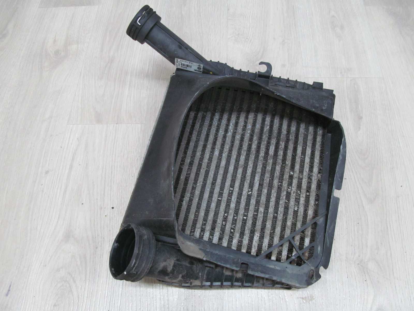 VW TOUAREG 7L AUDI Q7 3.0 TDI CHLODNICA INTERCOOLER PRAWY 7L6145804