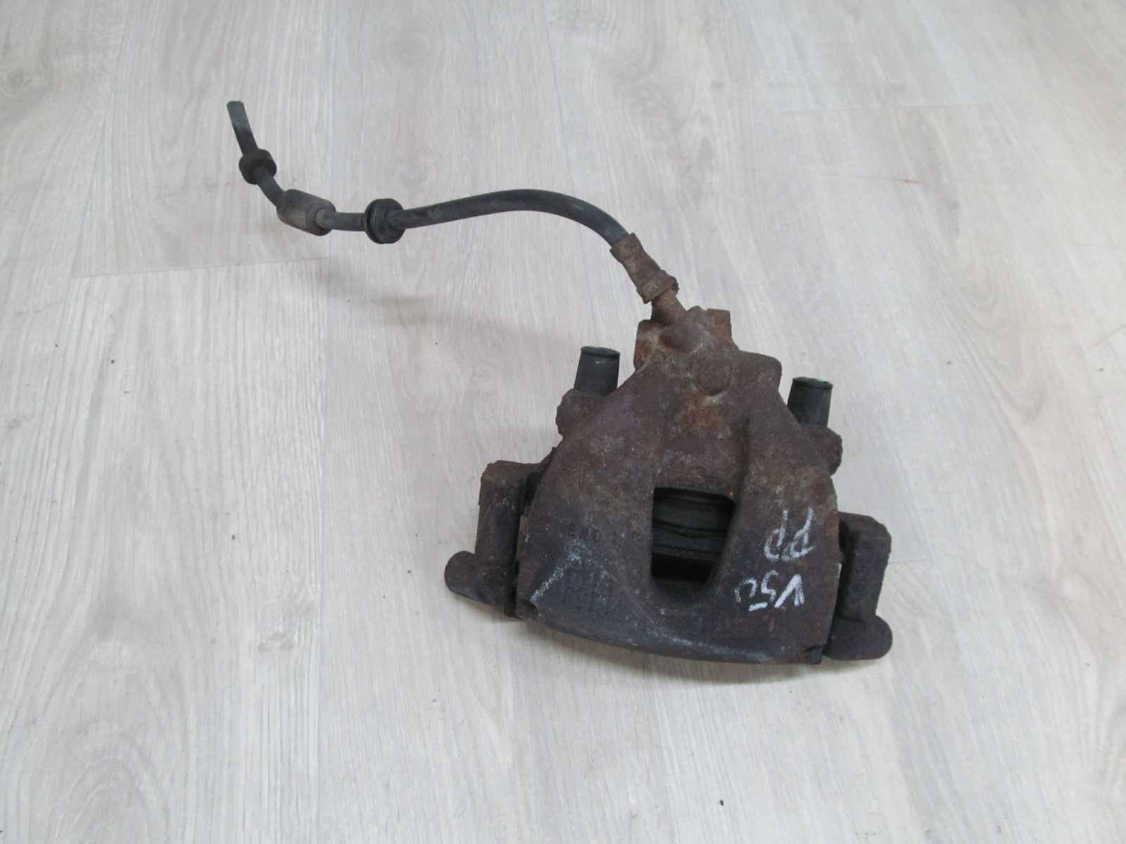 VOLVO S40 V50 2.4 B 04-12 ZACISK HAMULCOWY PRZOD PRAWY 300mm