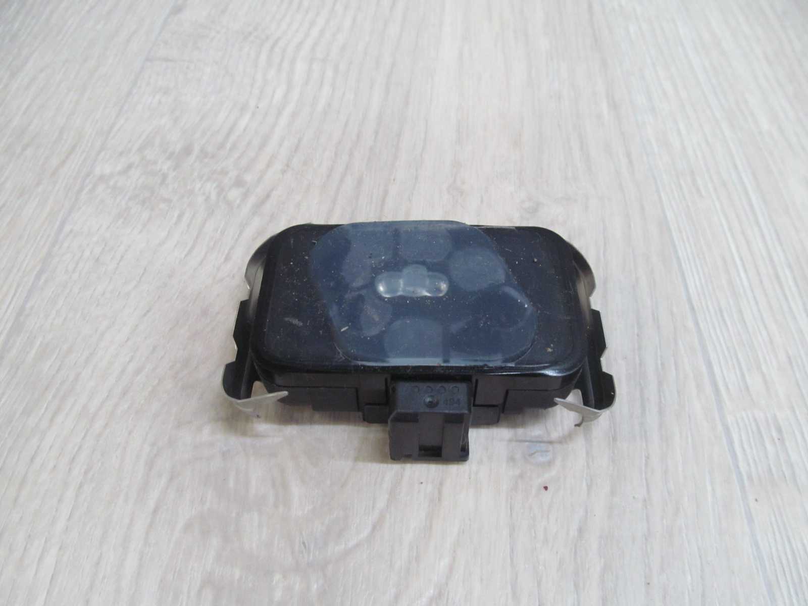CITROEN C4 PICASSO GRAND CZUJNIK SENSOR DESZCZU 9680821780