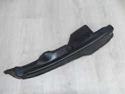 VOLVO V50 S40 04-12 OSLONA BLOTNIKA WYGLUSZENIE LEWA 8650595