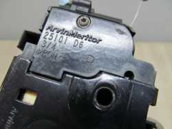 VW TOUAREG 7L 03-10  ZAMEK DRZWI PRAWY PRZOD 3D1837016