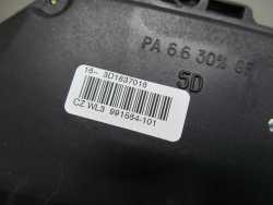 VW TOUAREG 7L 03-10  ZAMEK DRZWI PRAWY PRZOD 3D1837016