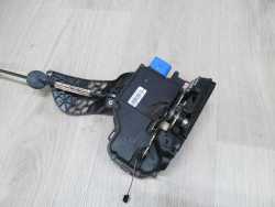VW TOUAREG 7L 03-10   ZAMEK DRZWI TYL PRAWY 3D4839016