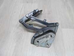VW TOUAREG 7L 03-10  ZAWIAS MASKI PRAWY 7L6823302