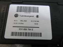 VW TOUAREG 7L 03-10 SILNICZEK SZYBY TYL PRAWY 3D0959794E 7L6959704
