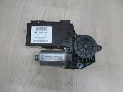 VW TOUAREG 7L 03-10 SILNICZEK SZYBY PRZOD PRAWY 3D1959792E 7L0959702