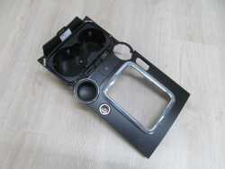 VW TOUAREG 7L 03-10 PANEL SRODKOWY RAMKA UCHWYT NA KUBKI  7L6863216D 7L6858602C