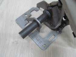 VOLVO S40 V50 04-12 DZWIGNIA HAMULEC RECZNY SKORA 4N51-2760-AL