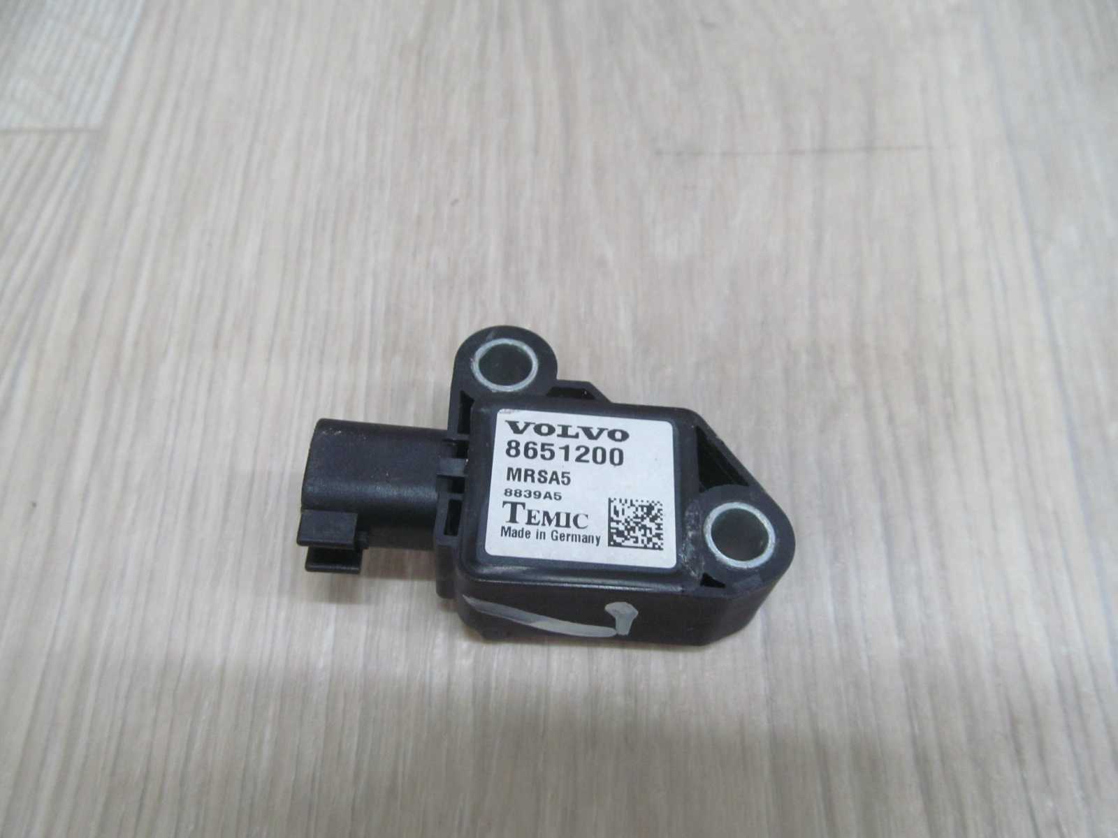 VOLVO C30 S40 V50 04-14 CZUJNIK UDERZENIOWY 8651200